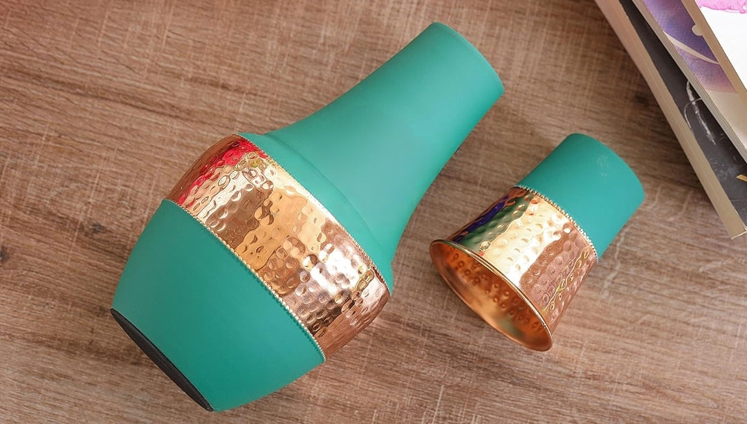 Copper two toned Venus pot